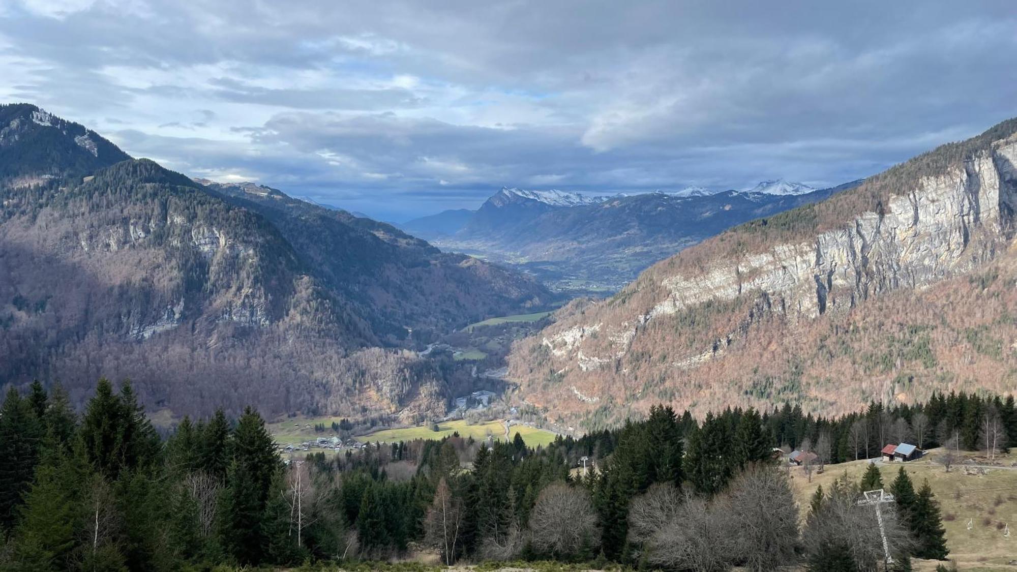 Chalet*** Au Pied D'Une Prairie Face A La Montagne Sixt エクステリア 写真